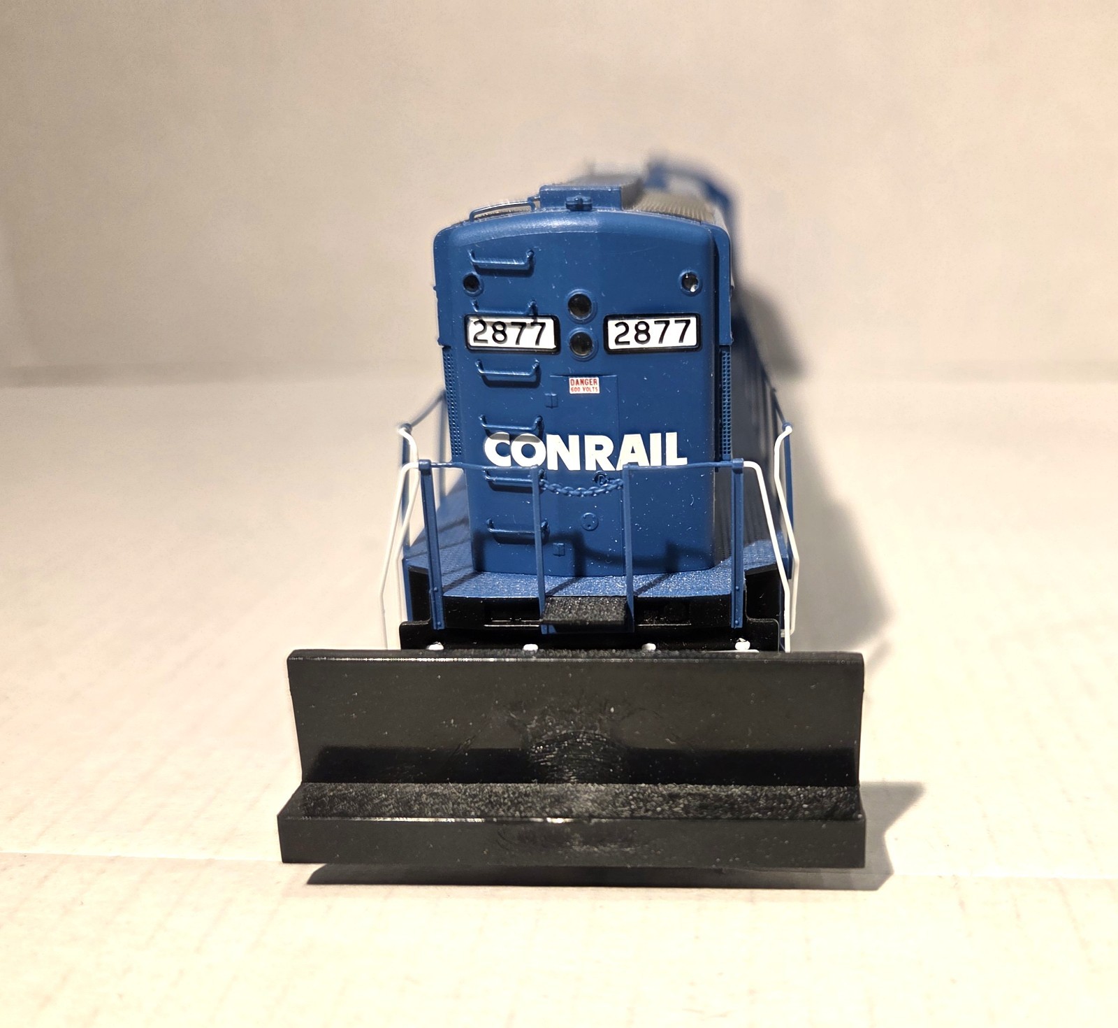 Walthers Proto 2000 HO GE U30B Conrail #2877 DC No Box Missing Air Horn