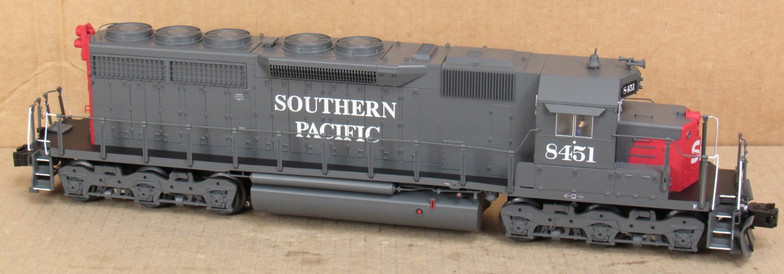 Lionel 82286 Southern Pacific SD40 Diesel Engine w/Legacy O-Gauge LNIB