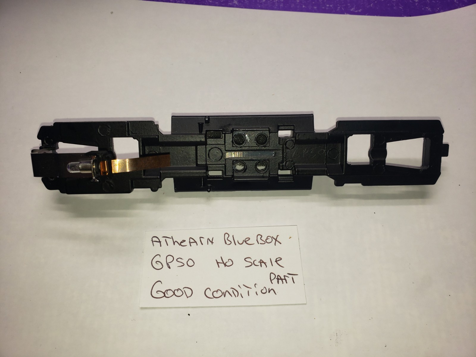 GP50 GP60 ATHEARN HO SCALE DIECAST METAL UNDERFRAME CHASSIS HEADLIGHT ASSEMBLY