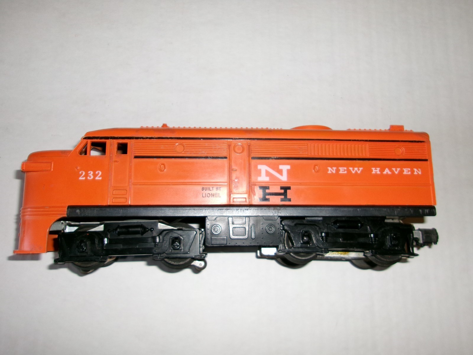 Scarce Lionel 232 New Haven A Alco Diesel 1962 only Black Stripe Postwar