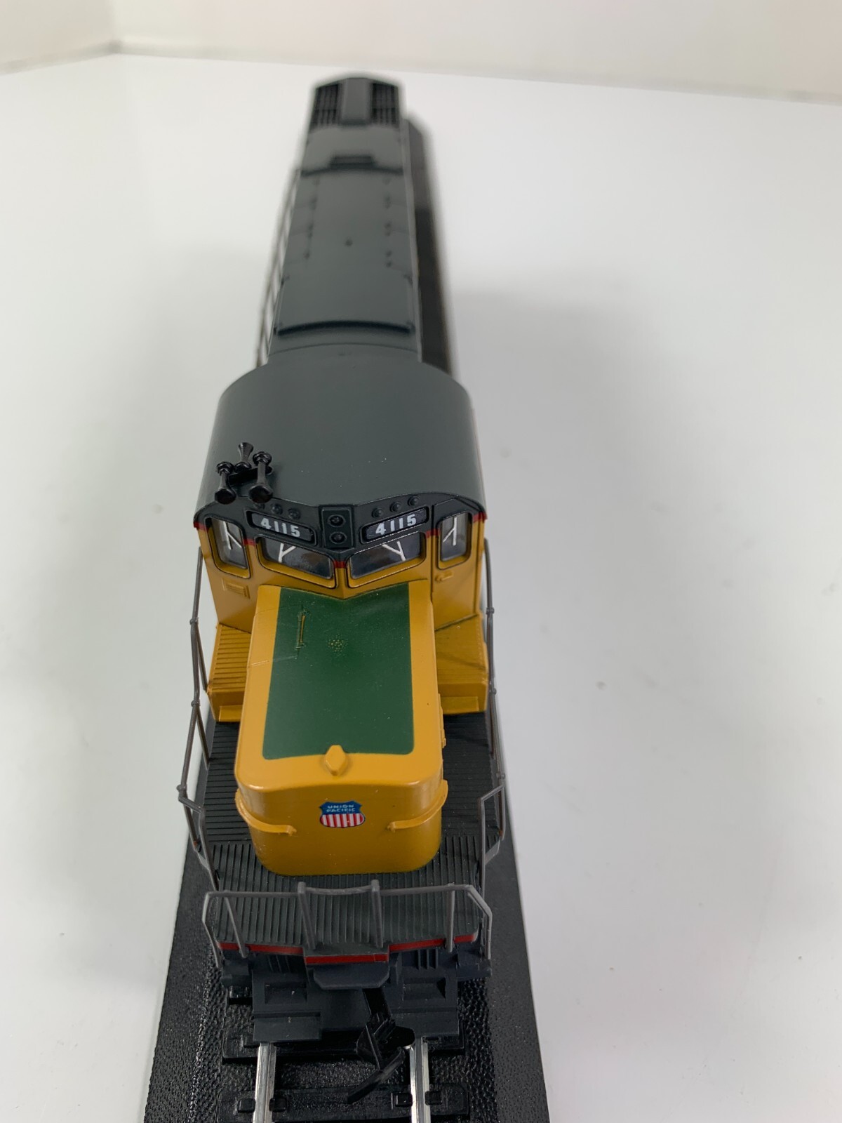 MRC Lima PB103 Alco C420 Union Pacific #4115 (C), HO scale