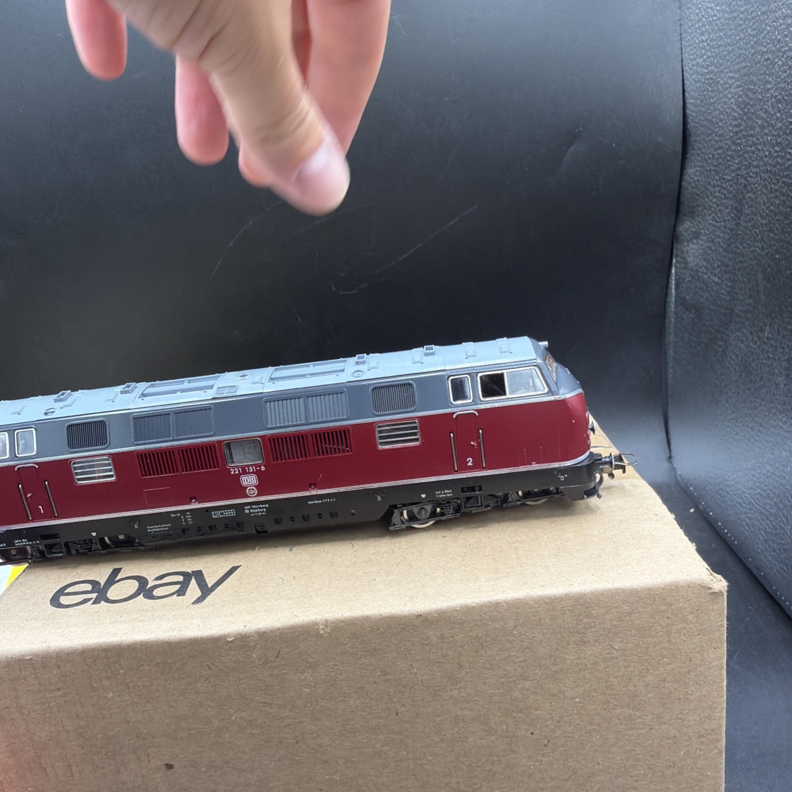 Fleischmann 4235 Diesel Locomotive Series 221 131-6 DB Gauge H0 Boxed WITH DCC C