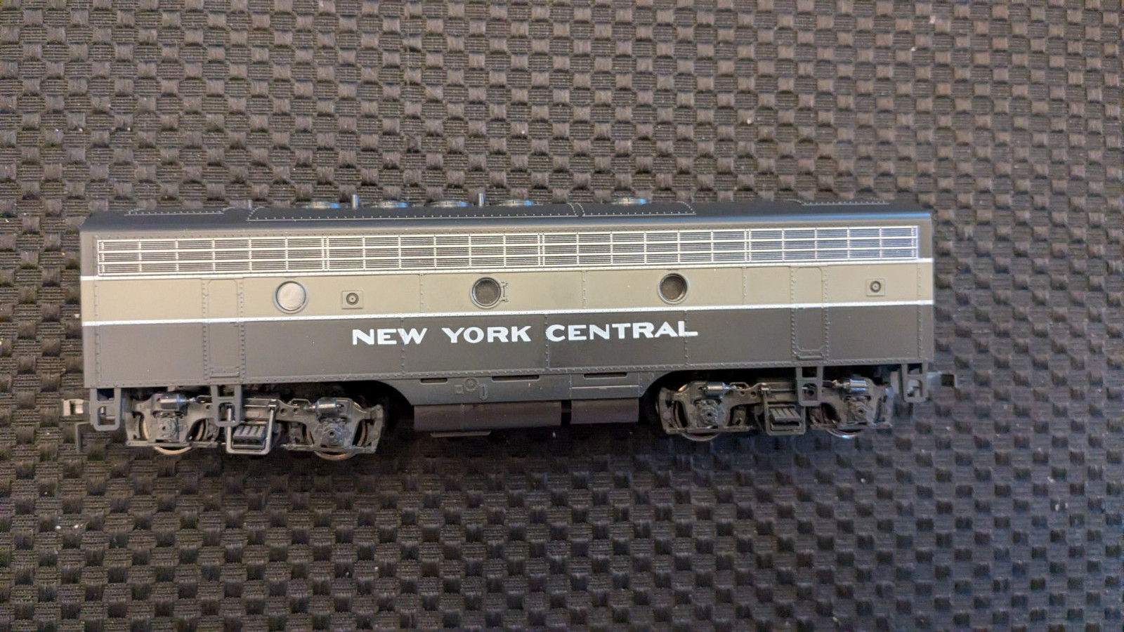 Stewart/Kato HO F7B Diesel, New York Central, NIB, Tested OK