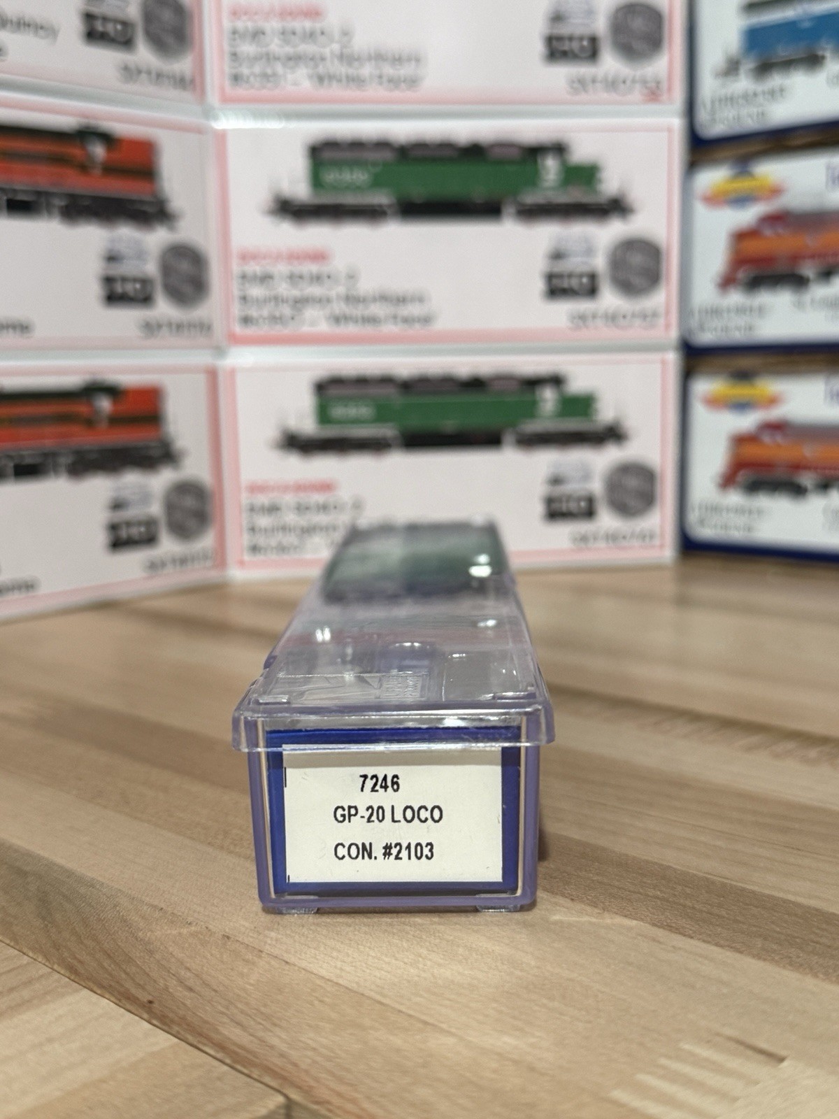 Life-Like Trains N Scale GP-20 Diesel Locomotive Conrail #2103 DC Analog USED