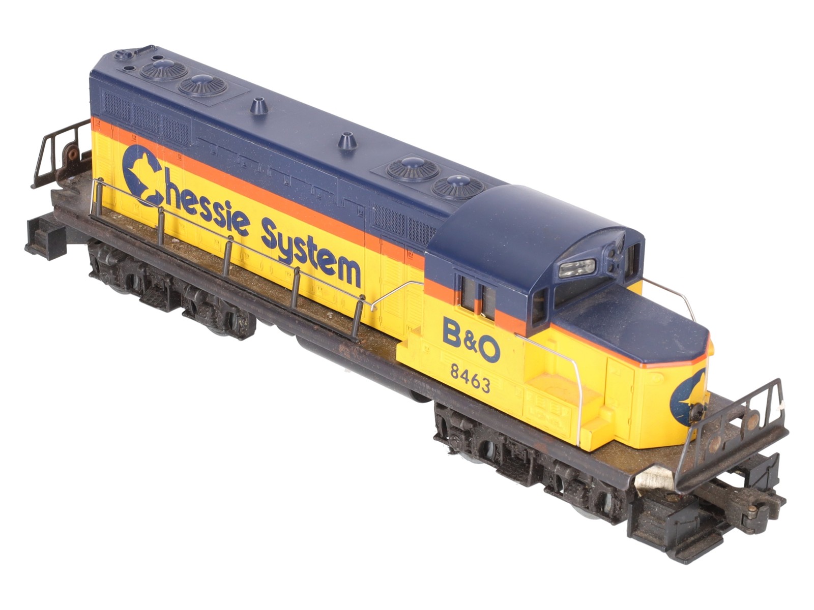 Lionel 6-8463 O Gauge Chessie System GP20 Diesel Engine/Box