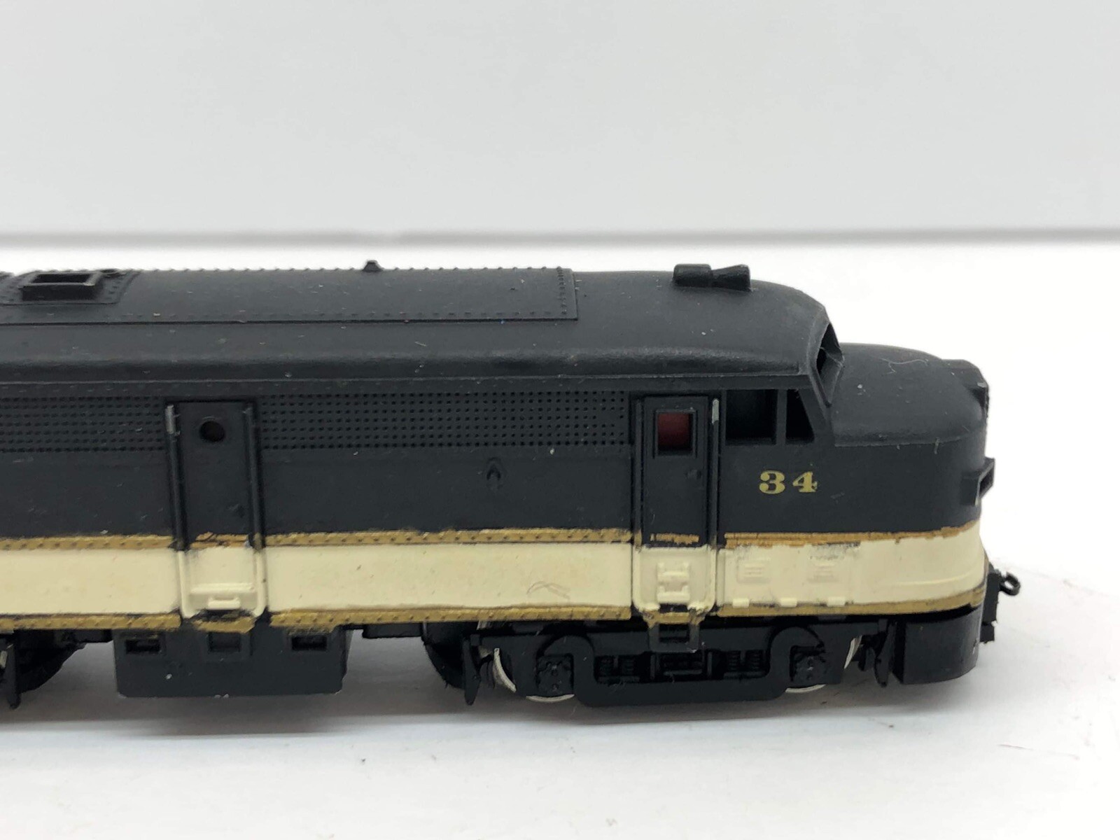 N Scale Arnold Rapido Diesel Loco Train #34 Dominion.