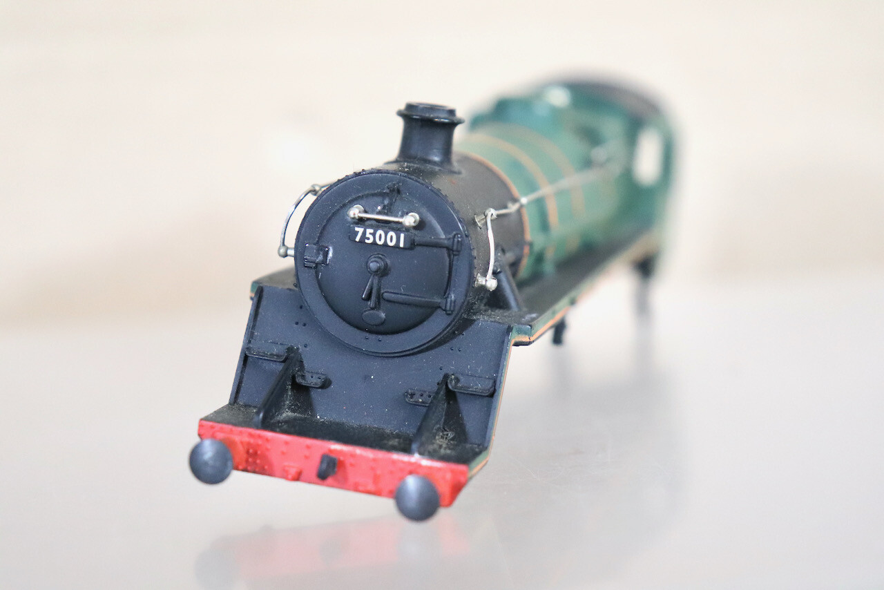 MAINLINE 37-053 BODY for BR GREEN 4-6-0 STANDARD CLASS 4MT LOCOMOTIVE 75001 od