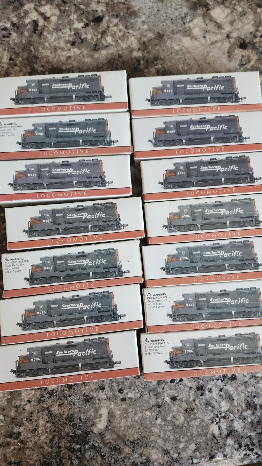 High Speed Metal Products Southern Pacific 9725 N Gauge Locomotive Black Orange