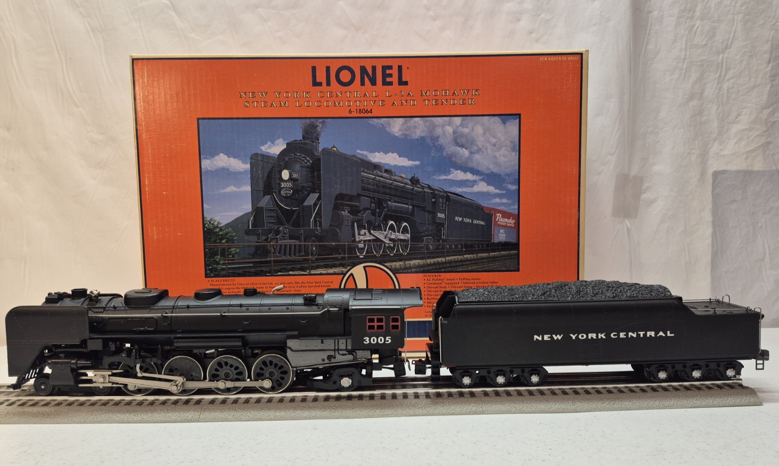 Lionel 6-18064 O Gauge New York Central L-3A Mohawk Steam Locomotive & Tender