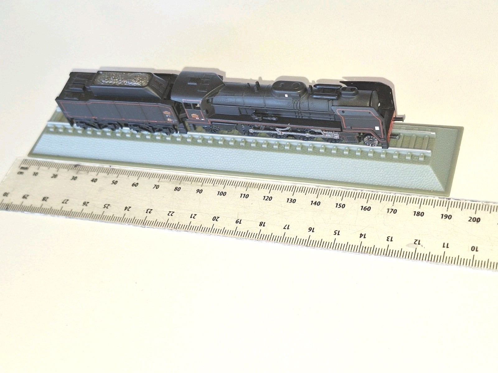 Delprado Static Display N Scale SNCF 141 P Mikado Steam Loco. Non Motorised