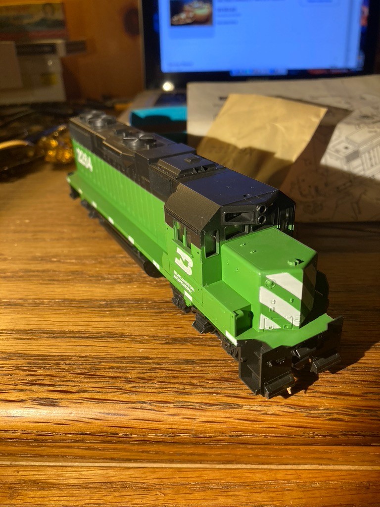 Athearn HO Burlington Northern BN 2264 GP38-2 Powered Locomotive #4601 New old s