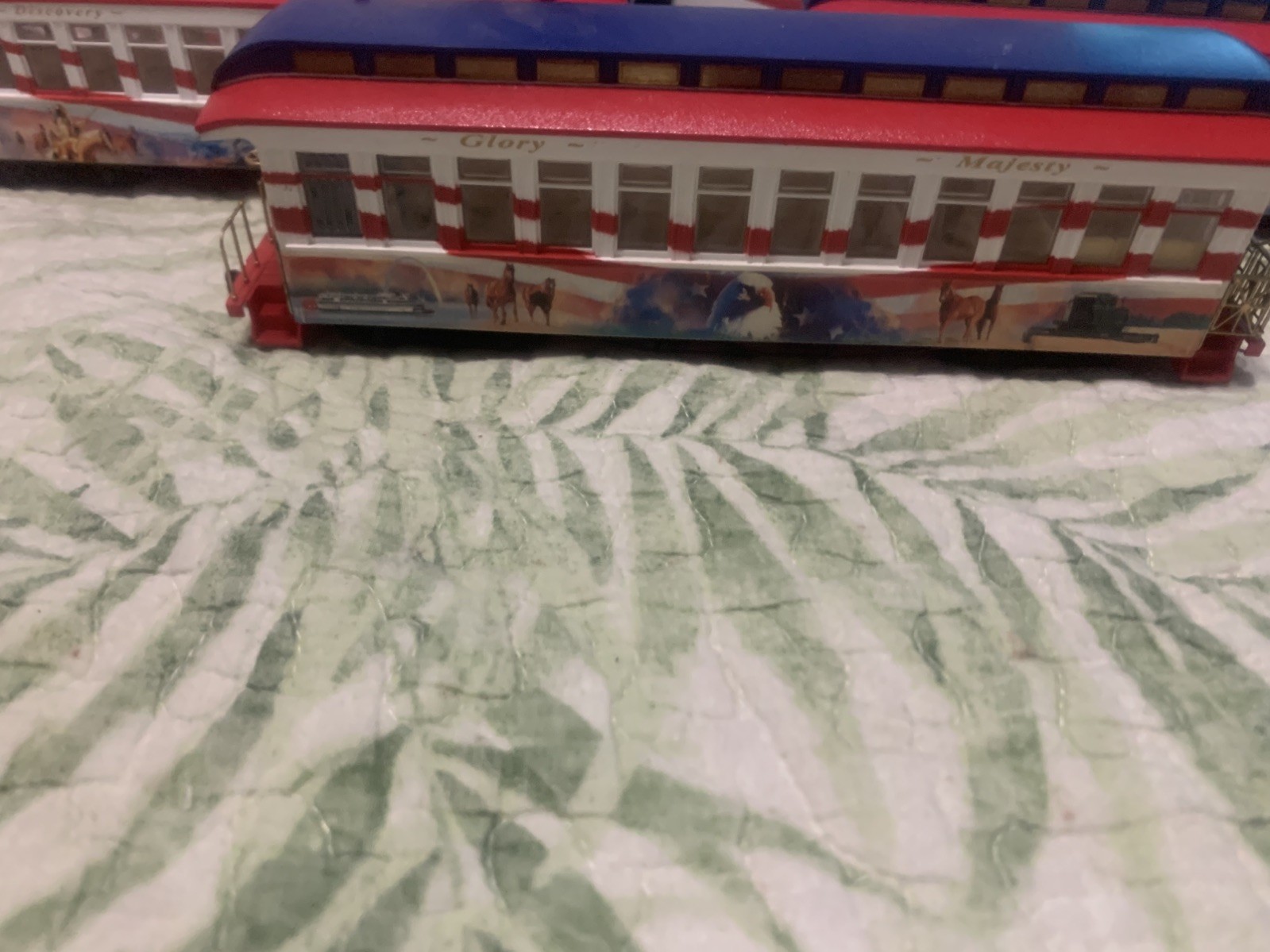 In 30 Guage 1:48 10 piece as shown in pics