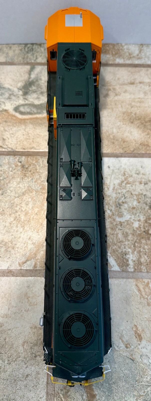 MTH Locomotive 20-2710-1 BNSF SD70MAC w/ Proto Sound 2