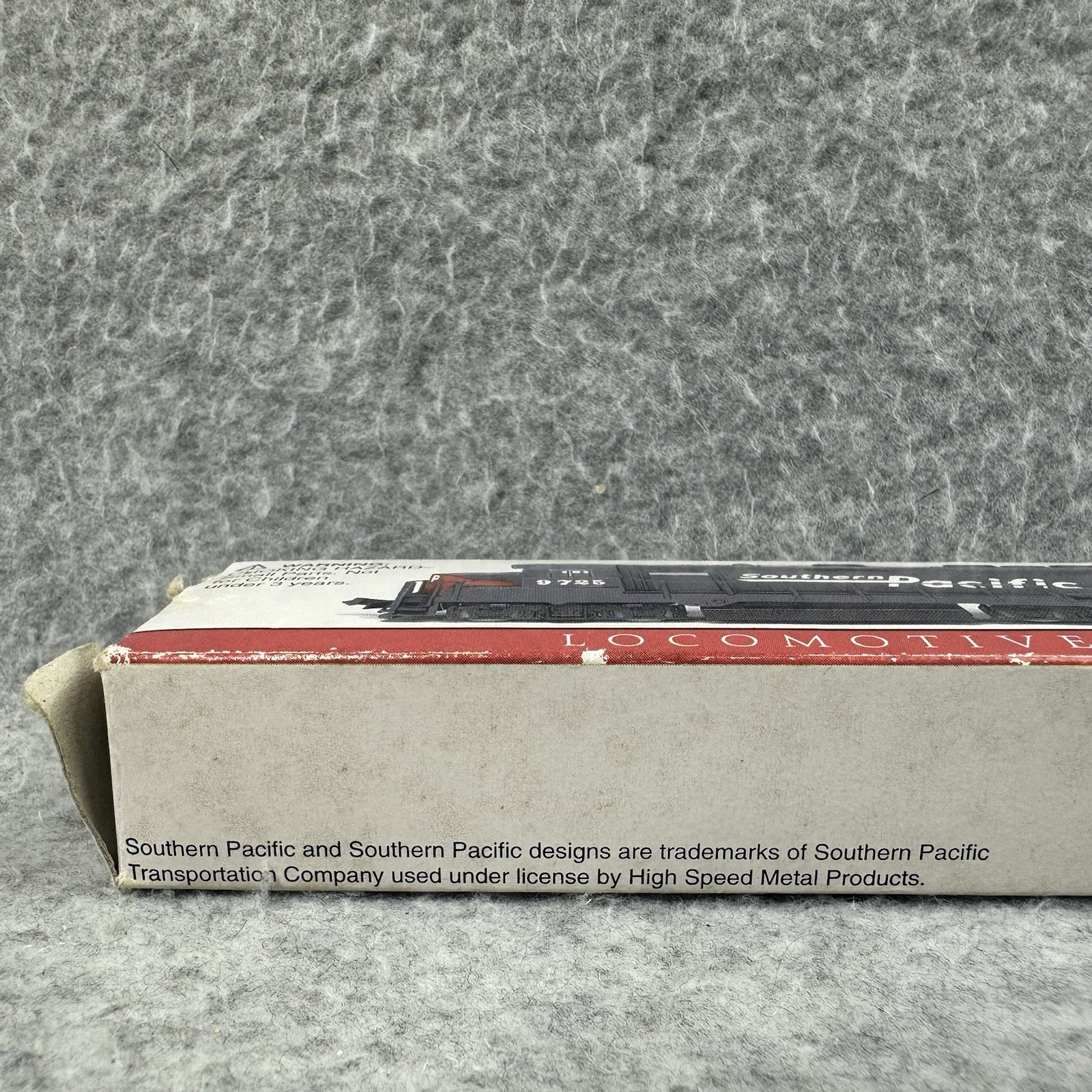 Southern Pacific SP 9725 N Scale Locomotive Train Engine 4.5” NOS w Box
