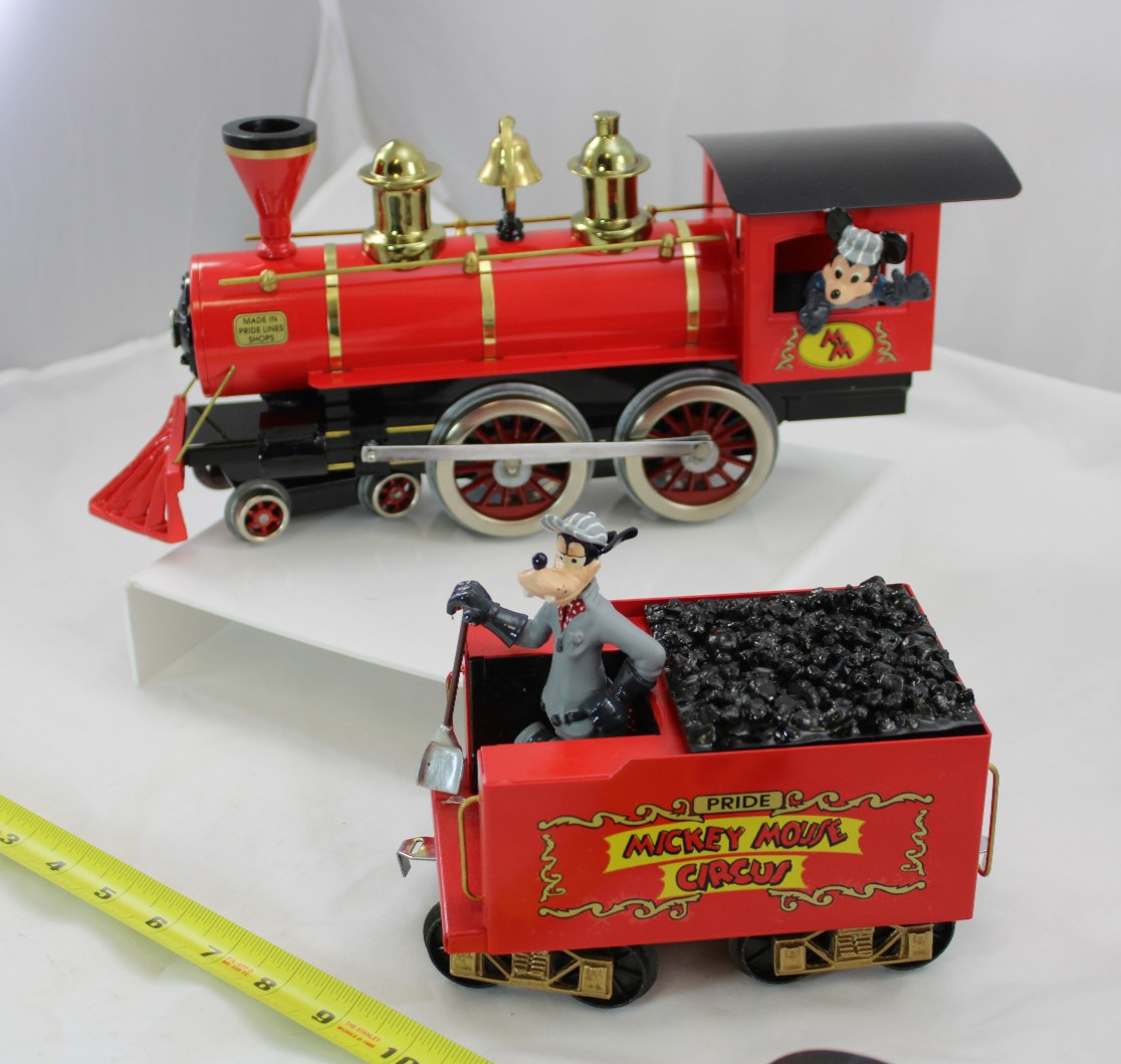 Standard Gauge – Pride Lines Mickey Mouse Circus Engine Tender and 3 Car Set