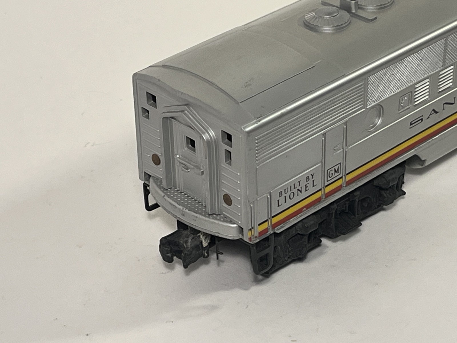 Lionel 2383 Santa Fe F-3 A-A Diesels in wrong boxes 6_20_26