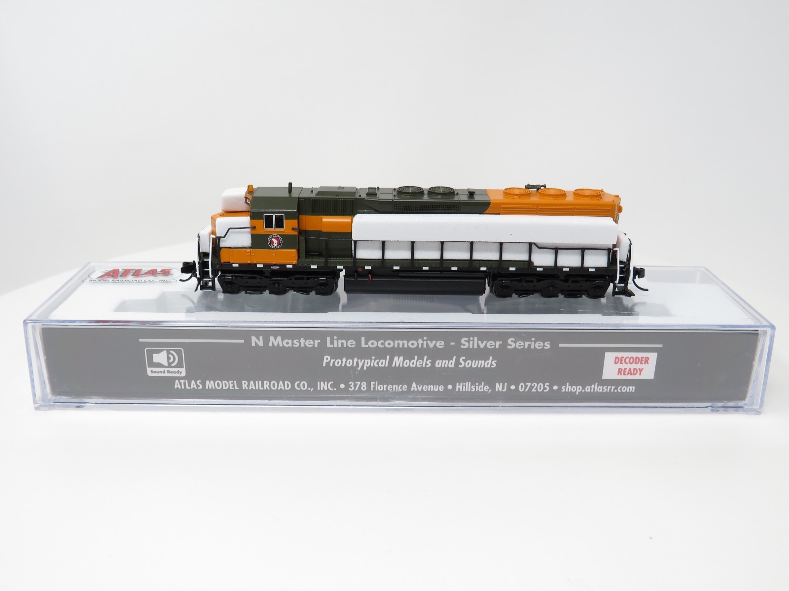Atlas N 40005994 Great Northern GN EMD SD45 Diesel Locomotive Freight Train