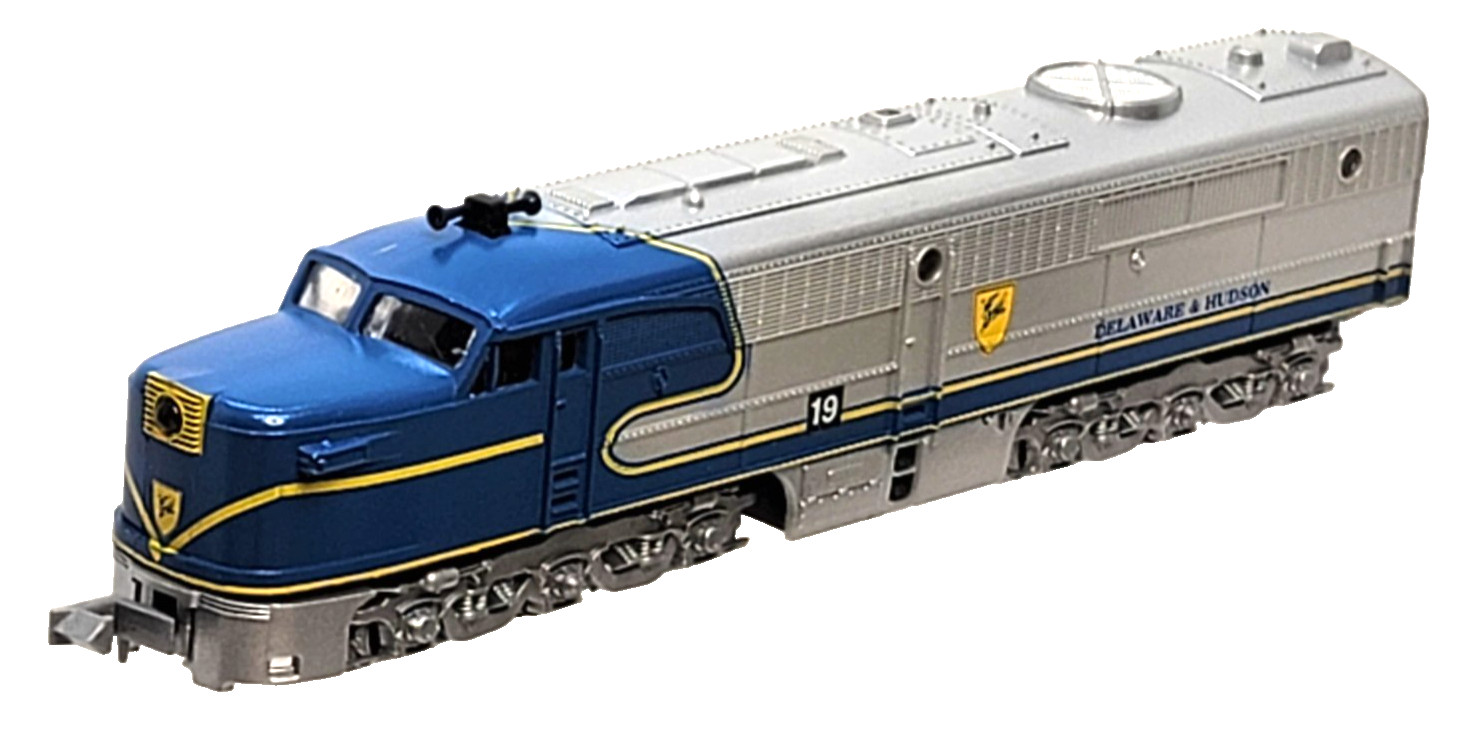 N Con-Cor 1-002111/2051 Delaware & Hudson PA/PB/PA Locomotive set