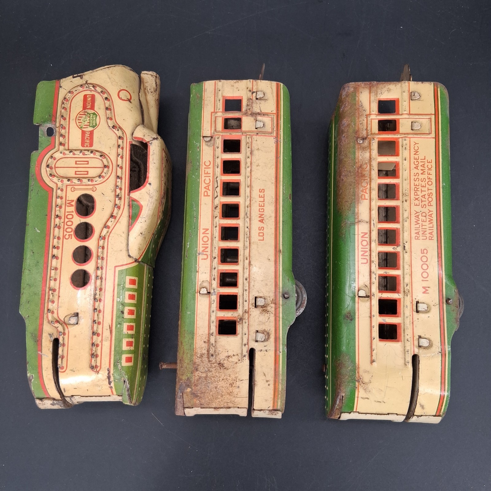 Vintage Marx Union Pacific O Streamliner M10005 w/ 6 Cars Green Yellow No Motor