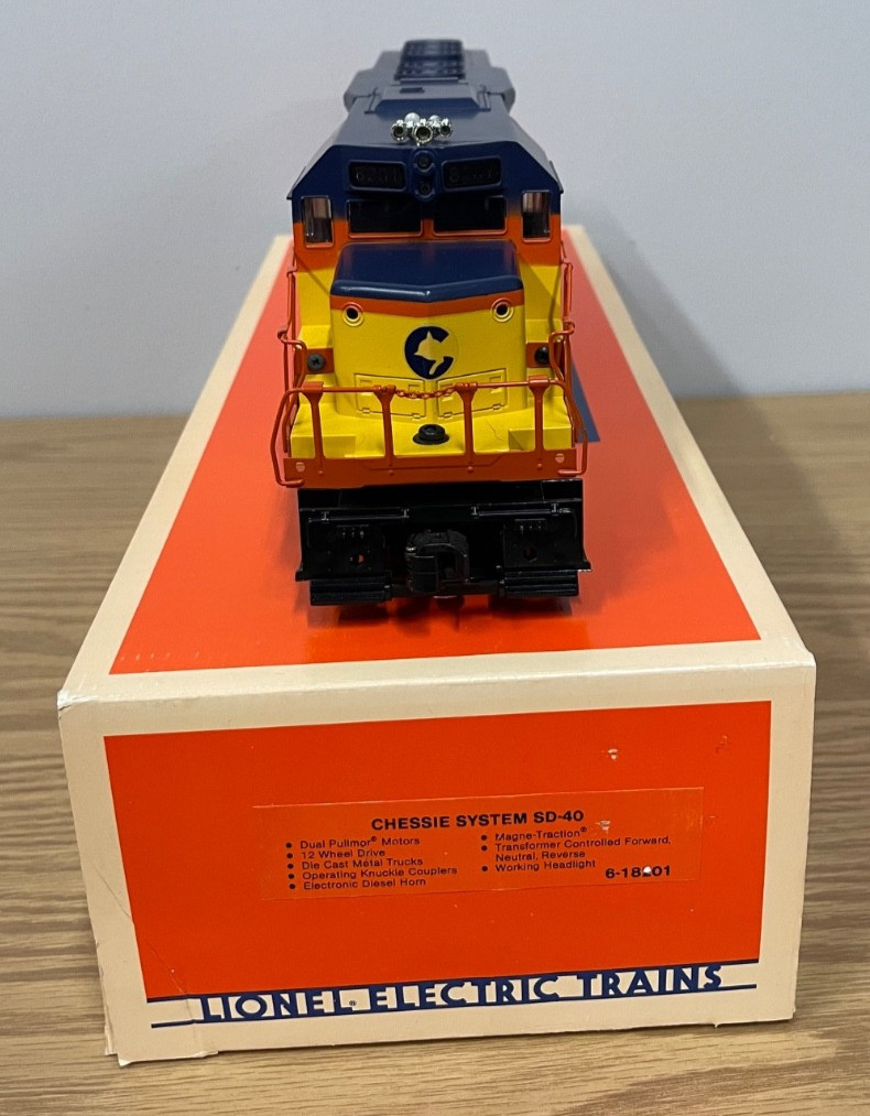 Lionel 6-18201 Chessie System C&O SD-40 Conventional Diesel Engine O Gauge Train