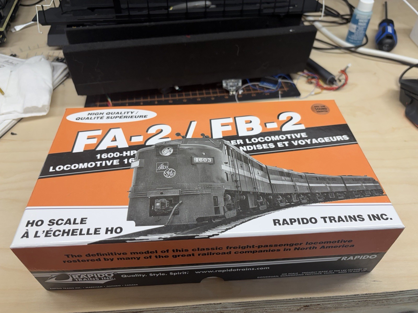 HO Scale Rapido FA-2 Spokane Portland & Seattle 869 ESU LokSound 5 DCC/Sound