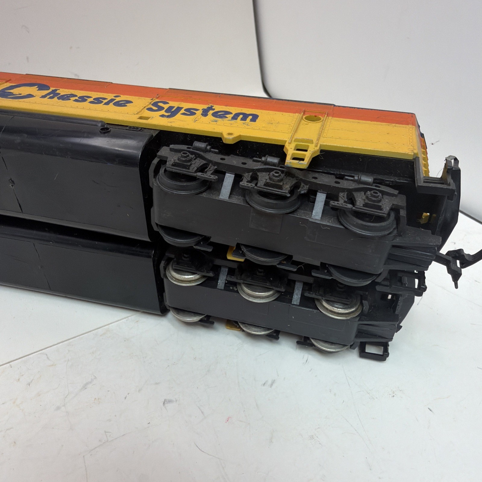 Vintage AHM Lifelike HO FP45 C&O Chessie System. Powered And Dummy