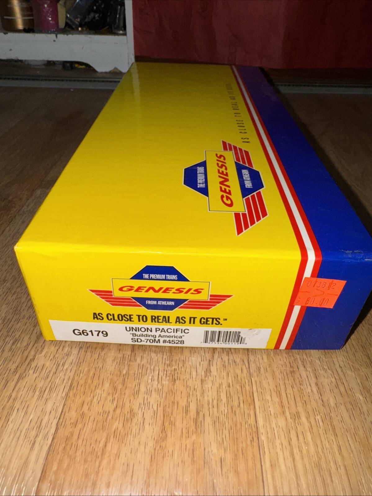 HO Genesis Union Pacific UP SD-70M diesel locomotive 4528 Building America Runs