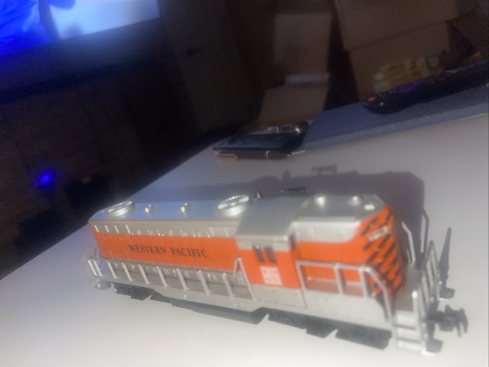 HO Scale Western Pacific GP38-2 Diesel Locomotive – Orange/Silver Tiger Stripe