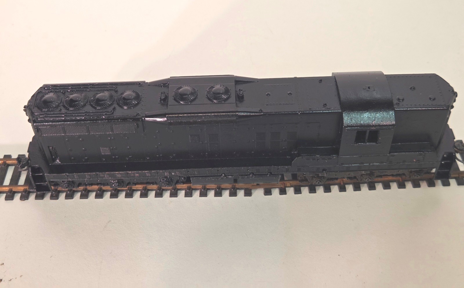 Vintage HO Scale ATHEARN SD7 Diesel Locomotive 6-Axle Drive / Kadee / was PRR