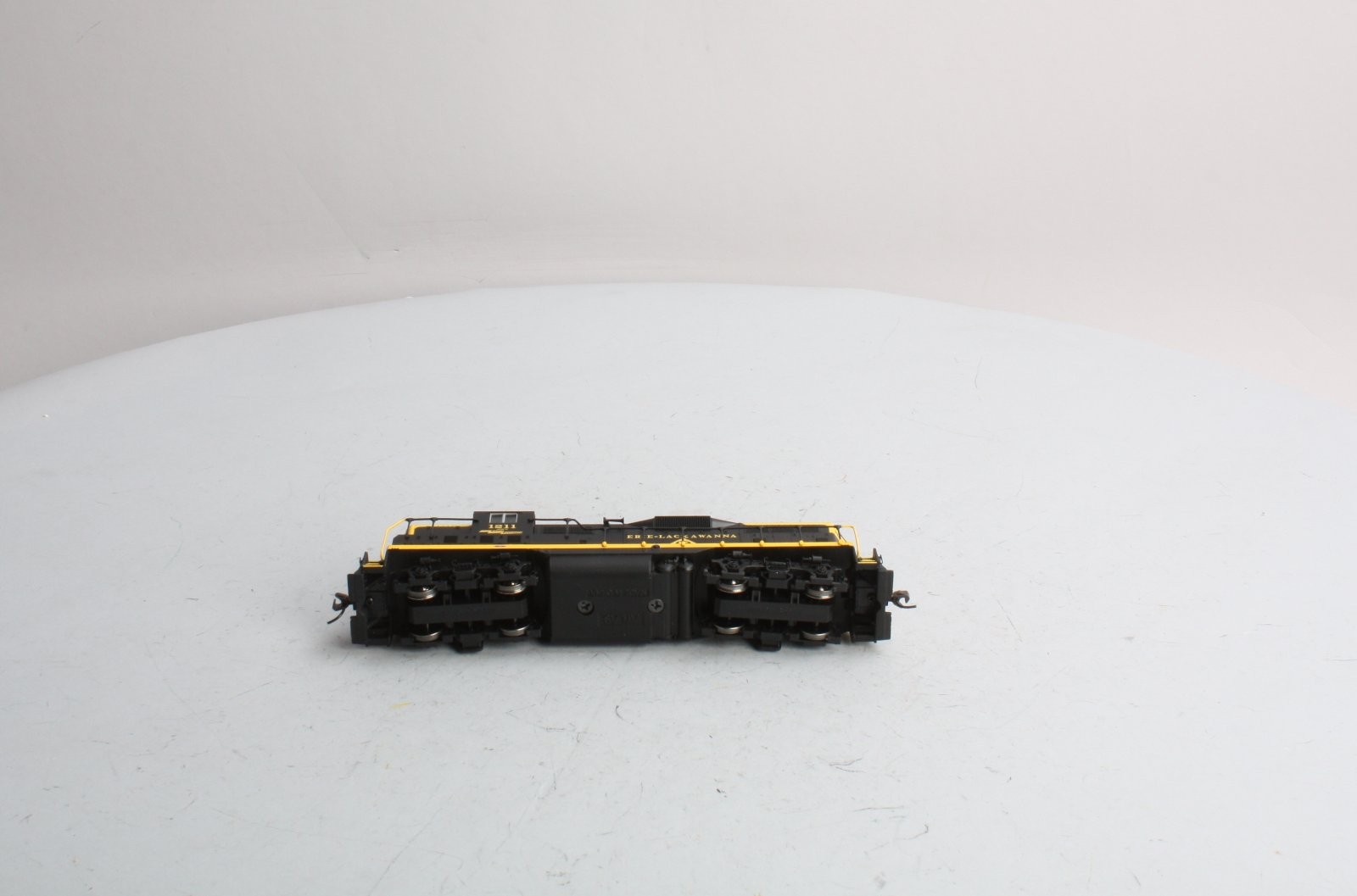 Atlas 8557 HO Erie Lackawanna EMD GP-7 Diesel Locomotive #1211 LN/Box