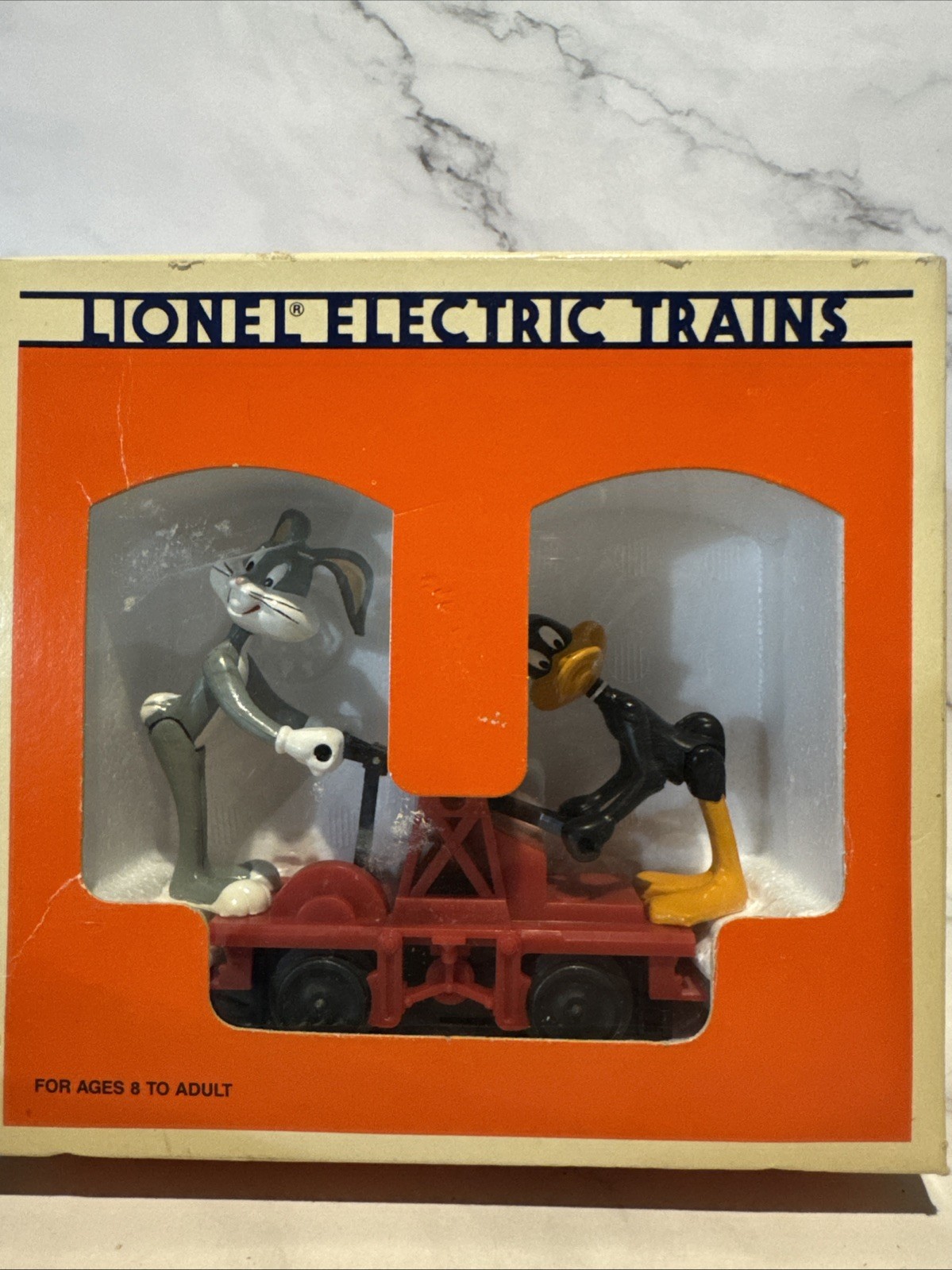 O Gauge 3-Rail Lionel 6-18416 Looney Tunes Bugs & Daffy Powered Handcar