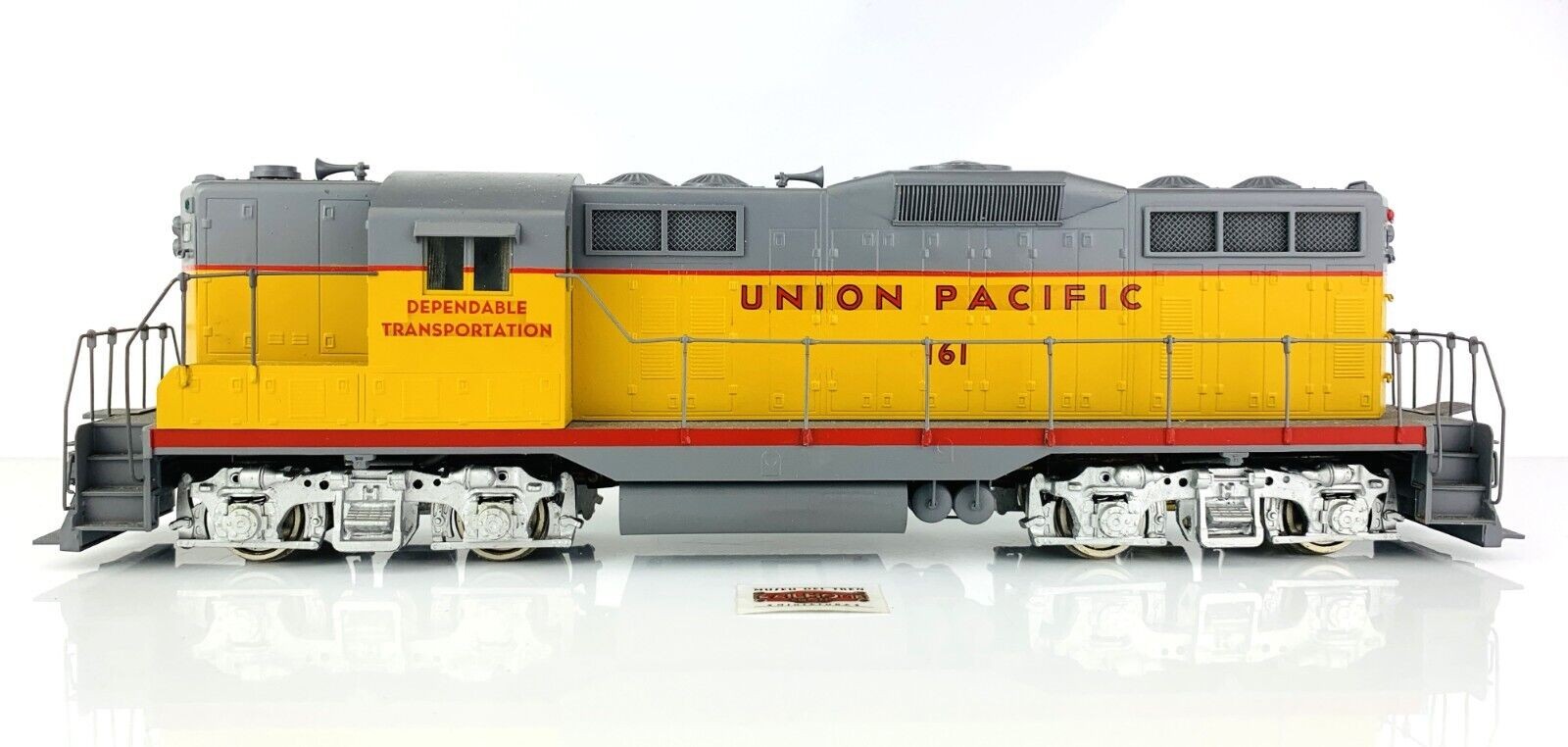 E03 – KTM SCALE MODELS 0 – RAIL BRASS MODEL TRAIN – UP GP-9 DIESEL ENGINE Nº161