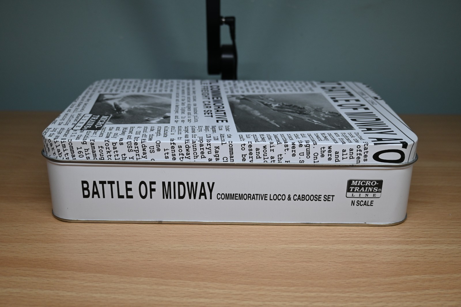 N Scale Micro Trains Battle of Midway Locomotive / Caboose Set