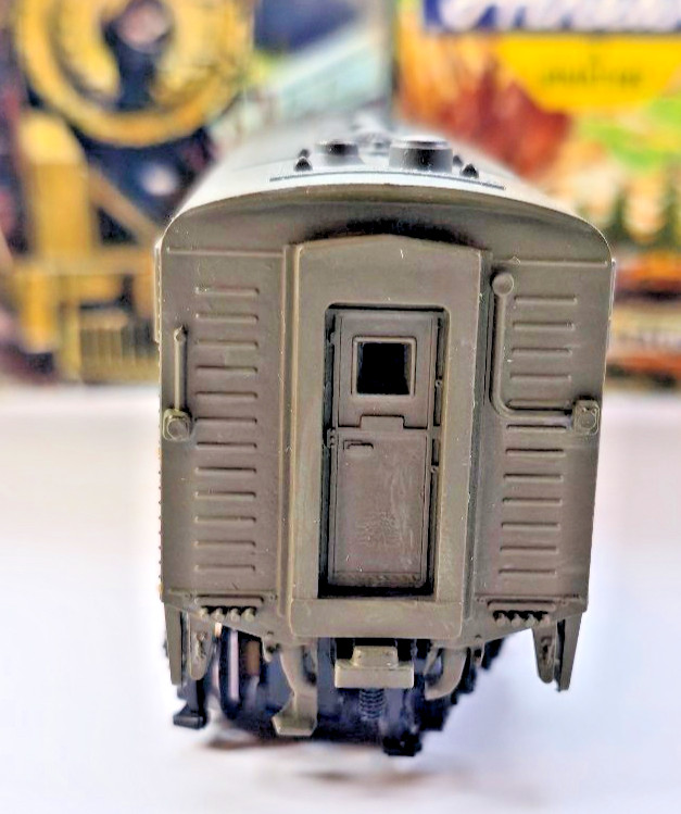 Vntg Athearn HO Canadian National F7A Powered F7B Powered + Dummy B Unit Tested