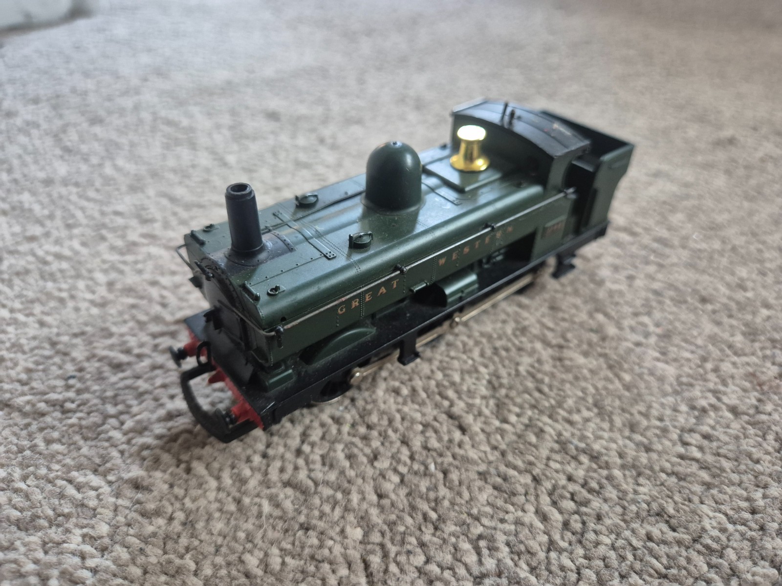 OO GAUGE HORNBY RAILWAYS R059 CLASS 2721 GREAT WESTERN 0-6-0PT LOCO UNTESTED