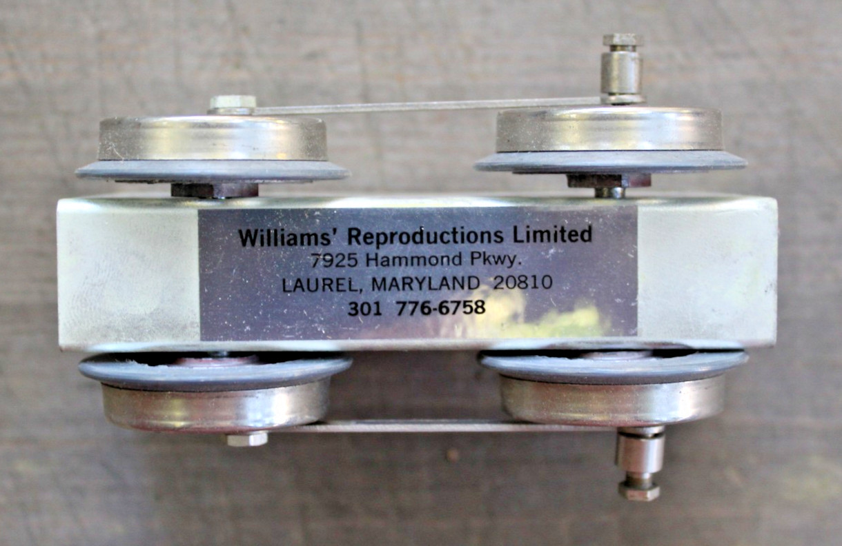Williams Ives O Gauge 1694 Dummy Motor Block w/ Wheels & Rods