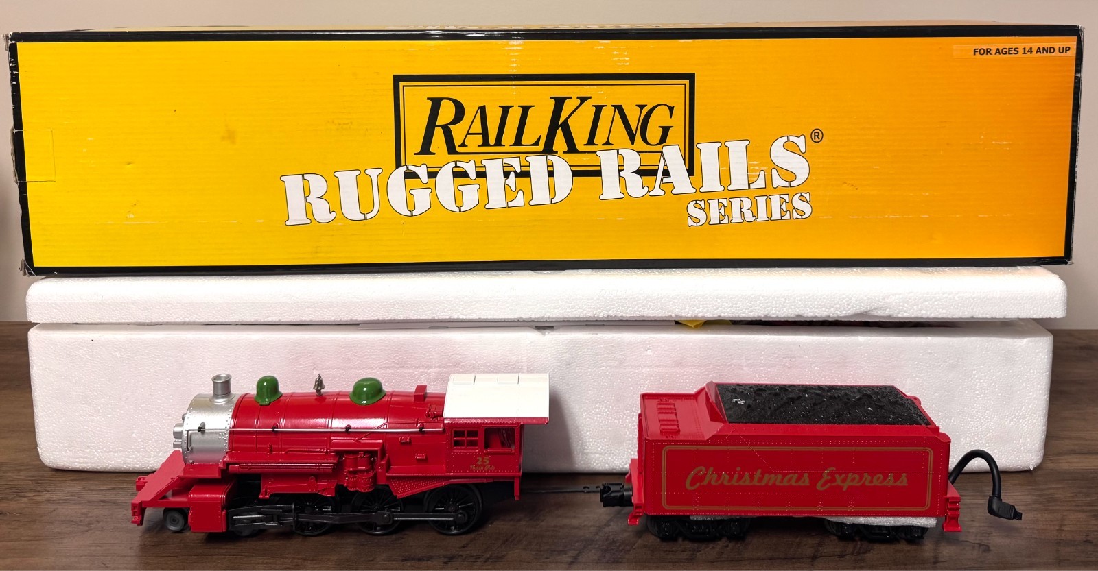 M.T.H. RailKing 4-6-0 Steam Engine &Tender Christmas Express O Gauge #30-4207-1E