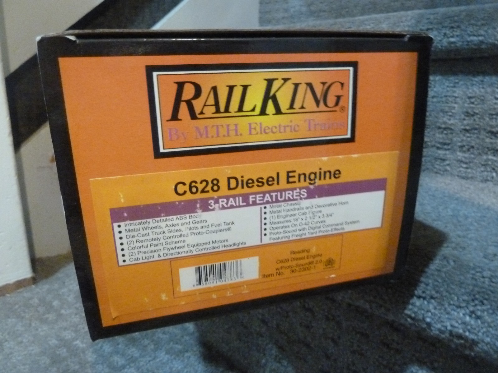 MTH RAILKING O-GAUGE 30-2302-1 READING C628 Diesel Locomotive BRAND NEW