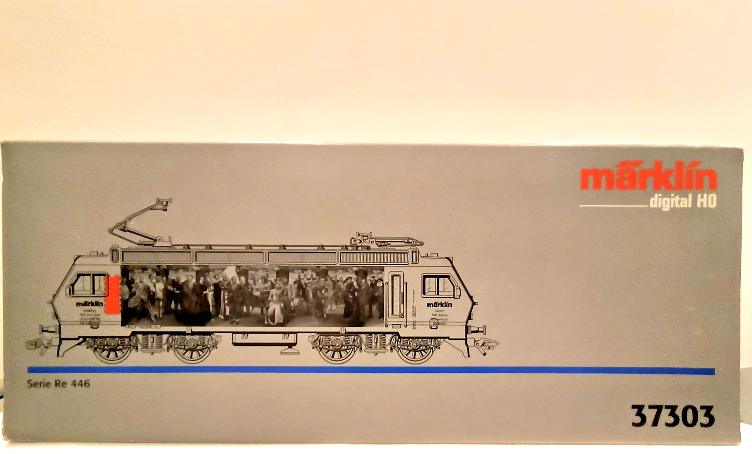 MARKLIN HO 37303 Swiss SOB ANNIVERSARY ELECTRIC LOCO Re 446 DIGITAL NEW IN BOX