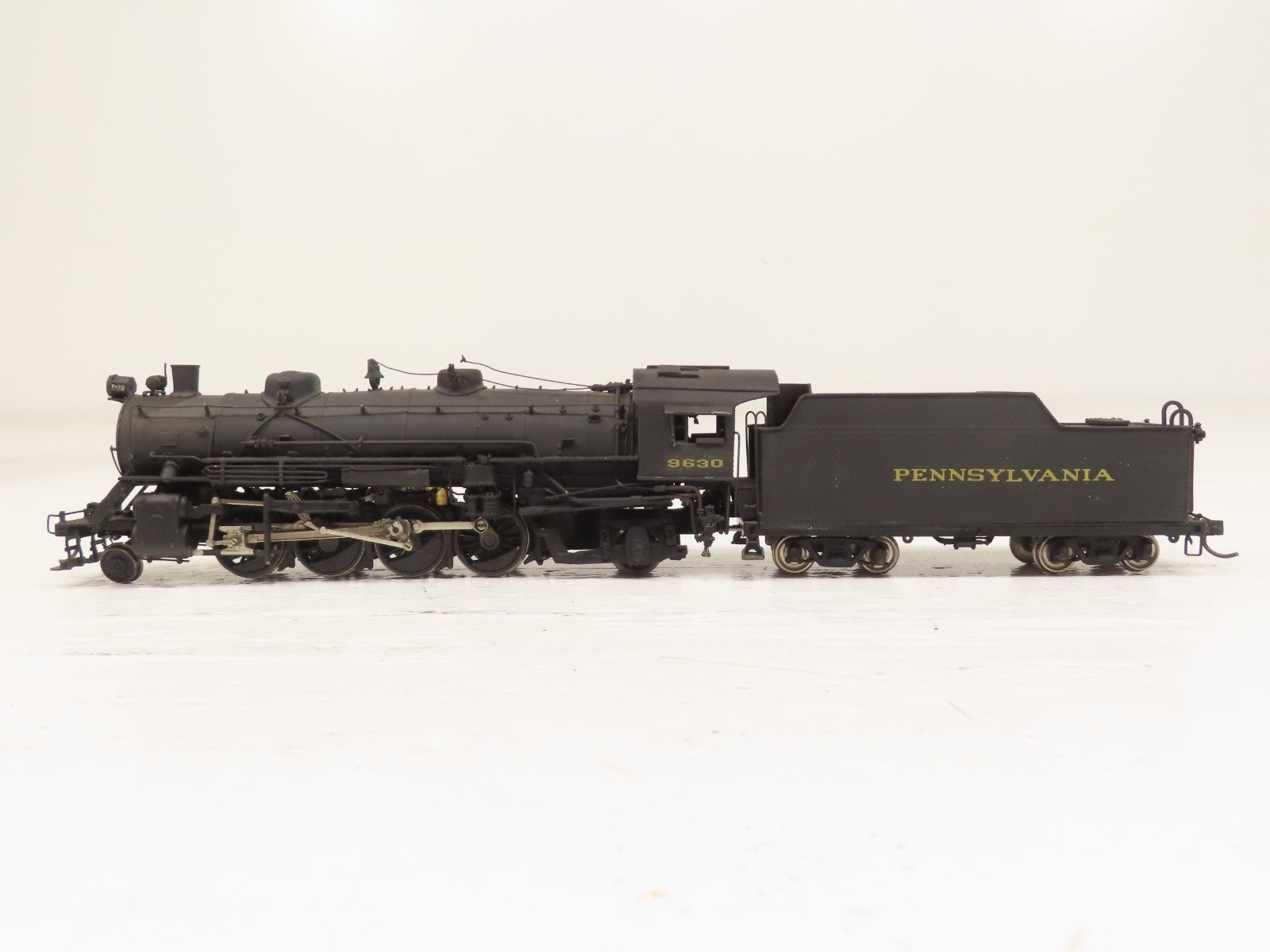 Key Imports HO Brass PRR L-2s Loco 2-8-2 Factory Painted LN 12815