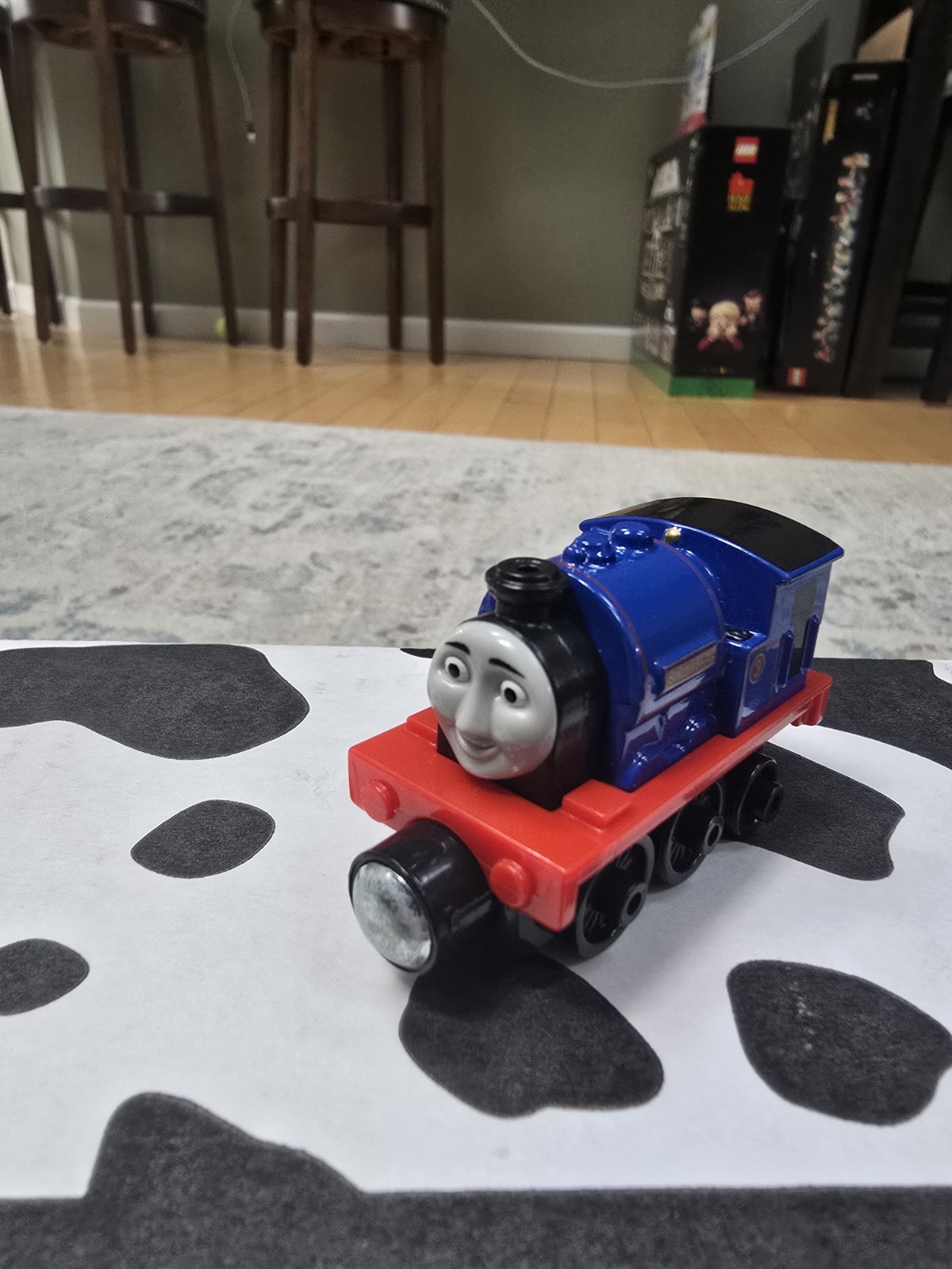Thomas & Friends Take-n-Play Sir Handel Die-Cast Metal Train New magnet