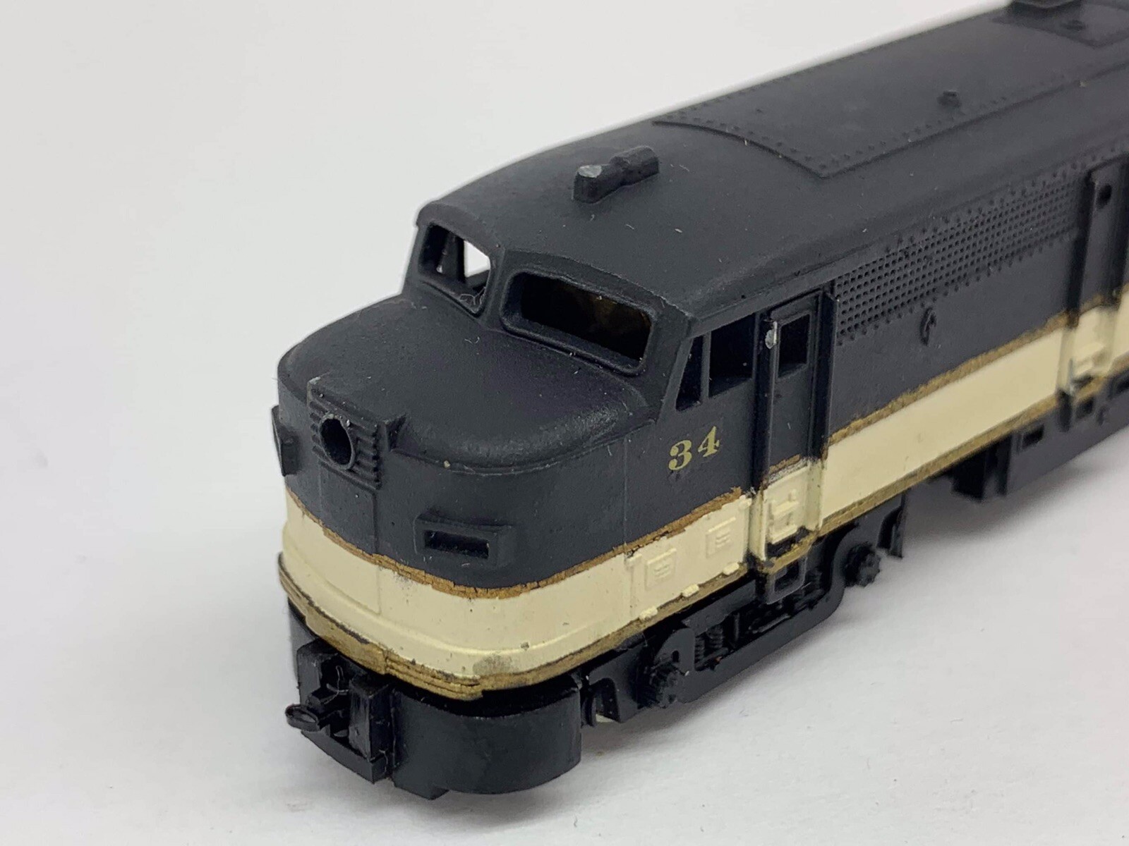 Arnold Rapido N #34 Dominion Diesel Model Locomotive