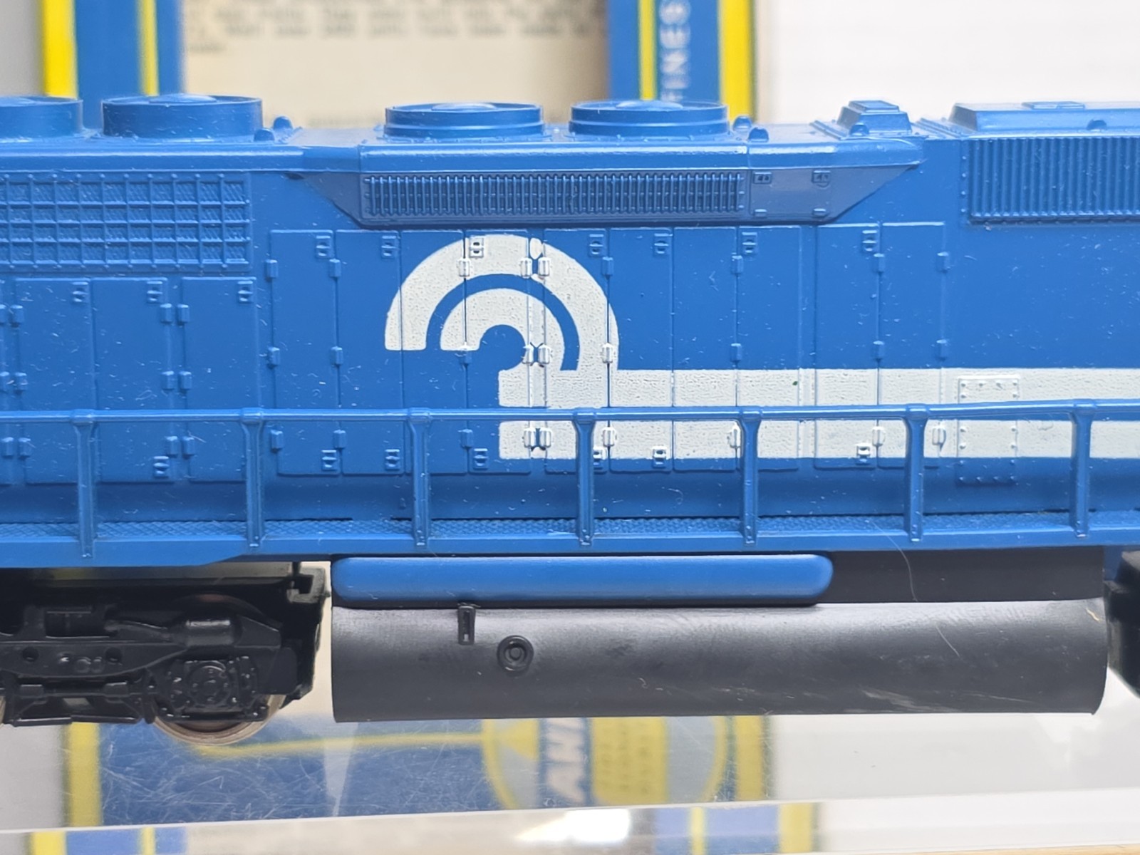 AHM HO Scale 5030-03 Conrail 6297 EMD SD-40 Diesel Loco Runs As Is Read Des