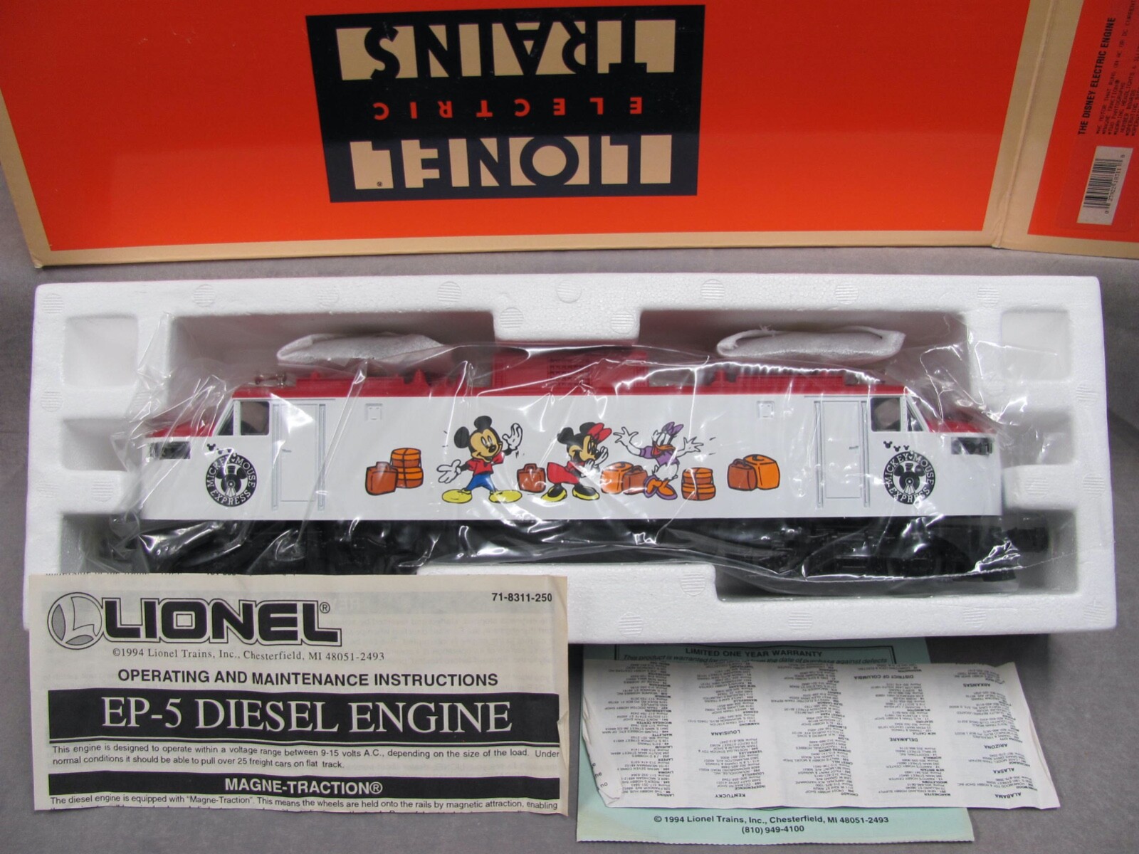 Lionel 6-18311 O Gauge Disney Mickey Mouse EP-5 Electric Locomotive #8311 NIB