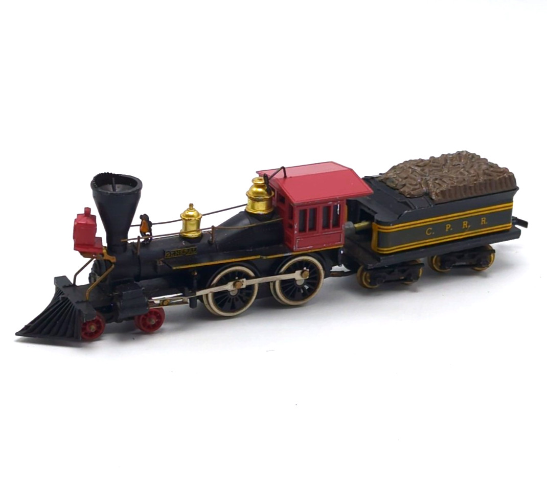 Mantua General 3960 Locomotive with Tender 3240 HO Scale Model Train Untested
