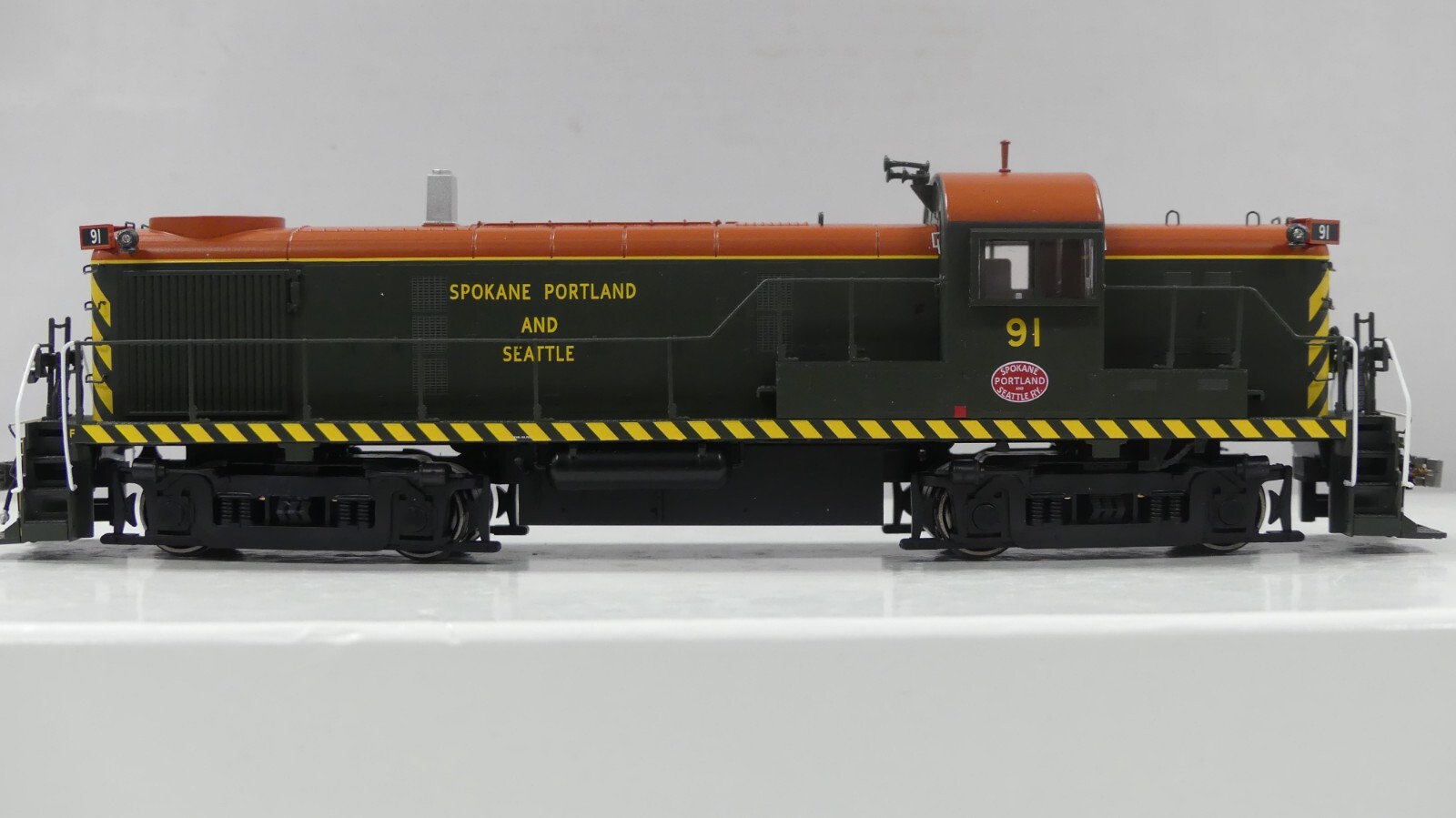 Bowser 25232 Ho Scale RS-3 Spokane, Portland & Seattle #94 DCC & Sound