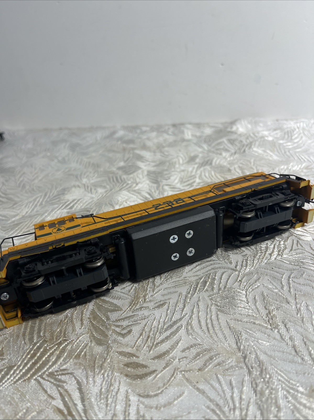 HO KATO Maine Central 238 Locomotive