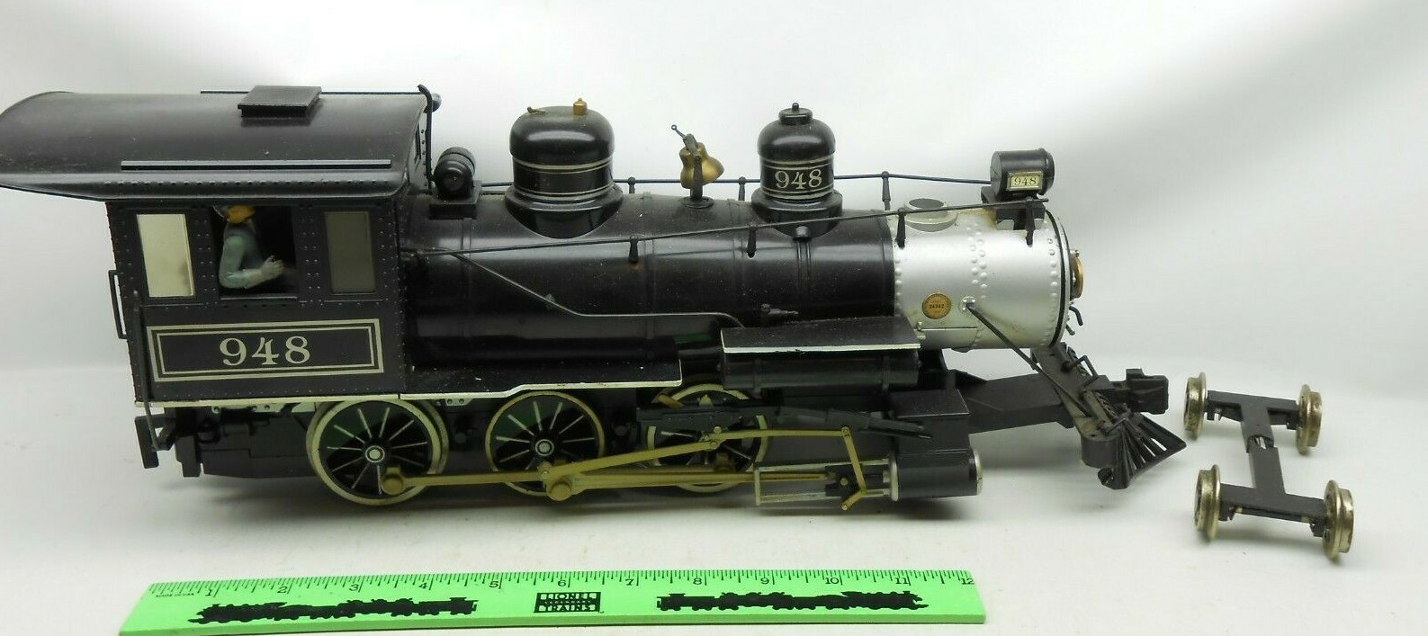 Bachmann 948 William Vanderbilt Steam Locomotive and tender