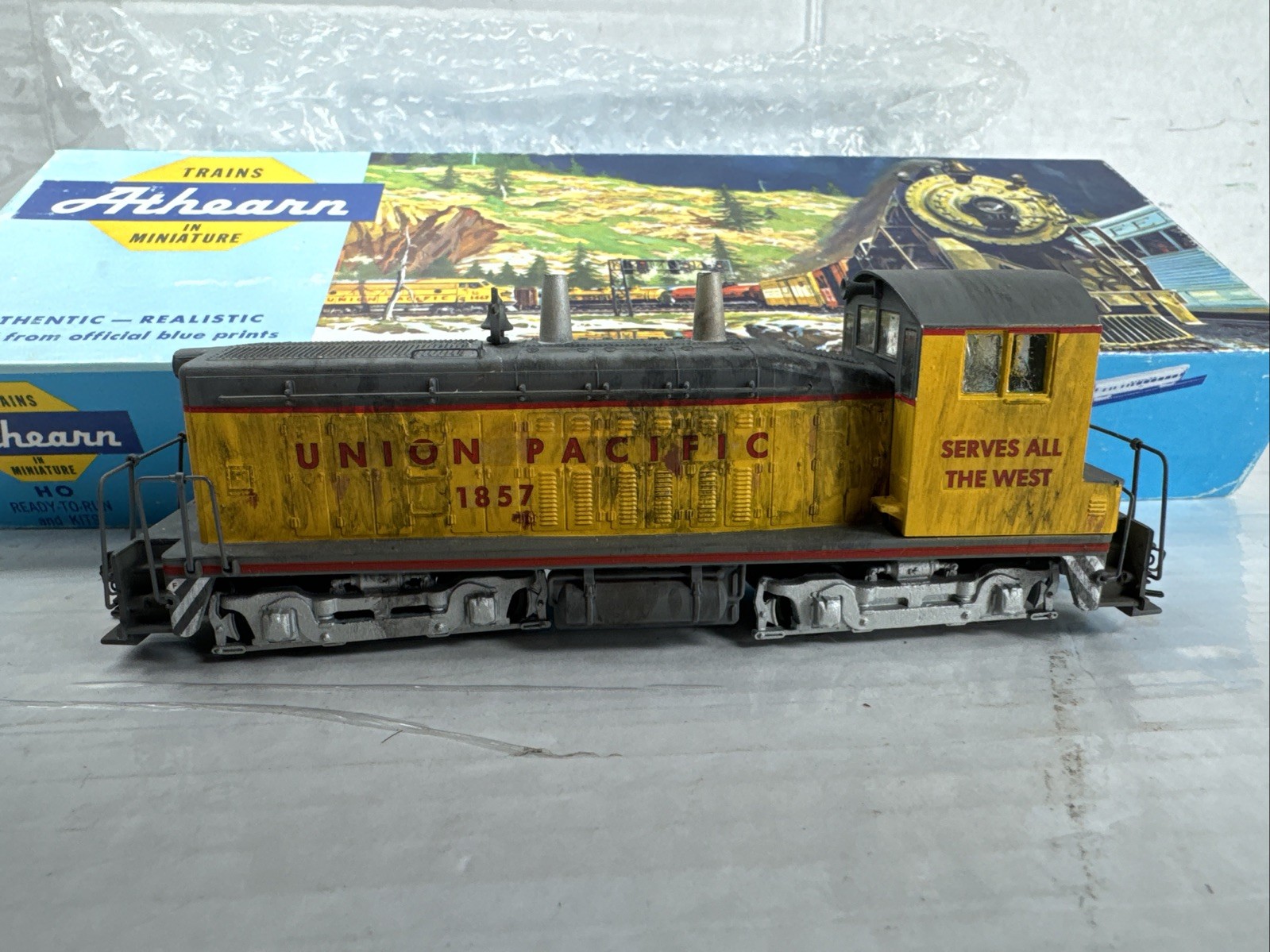 Athearn Ho Scale Eugene, Pacific Weather Nw-2 Diesel Locomotive DUMMY engine