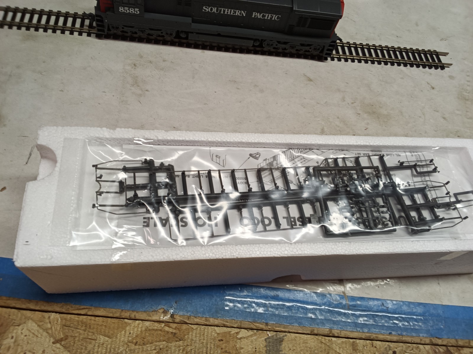 C-8 Atlas DC HO scale U33C SP #8526 road #8585 NOS diesel engine locomotive #27